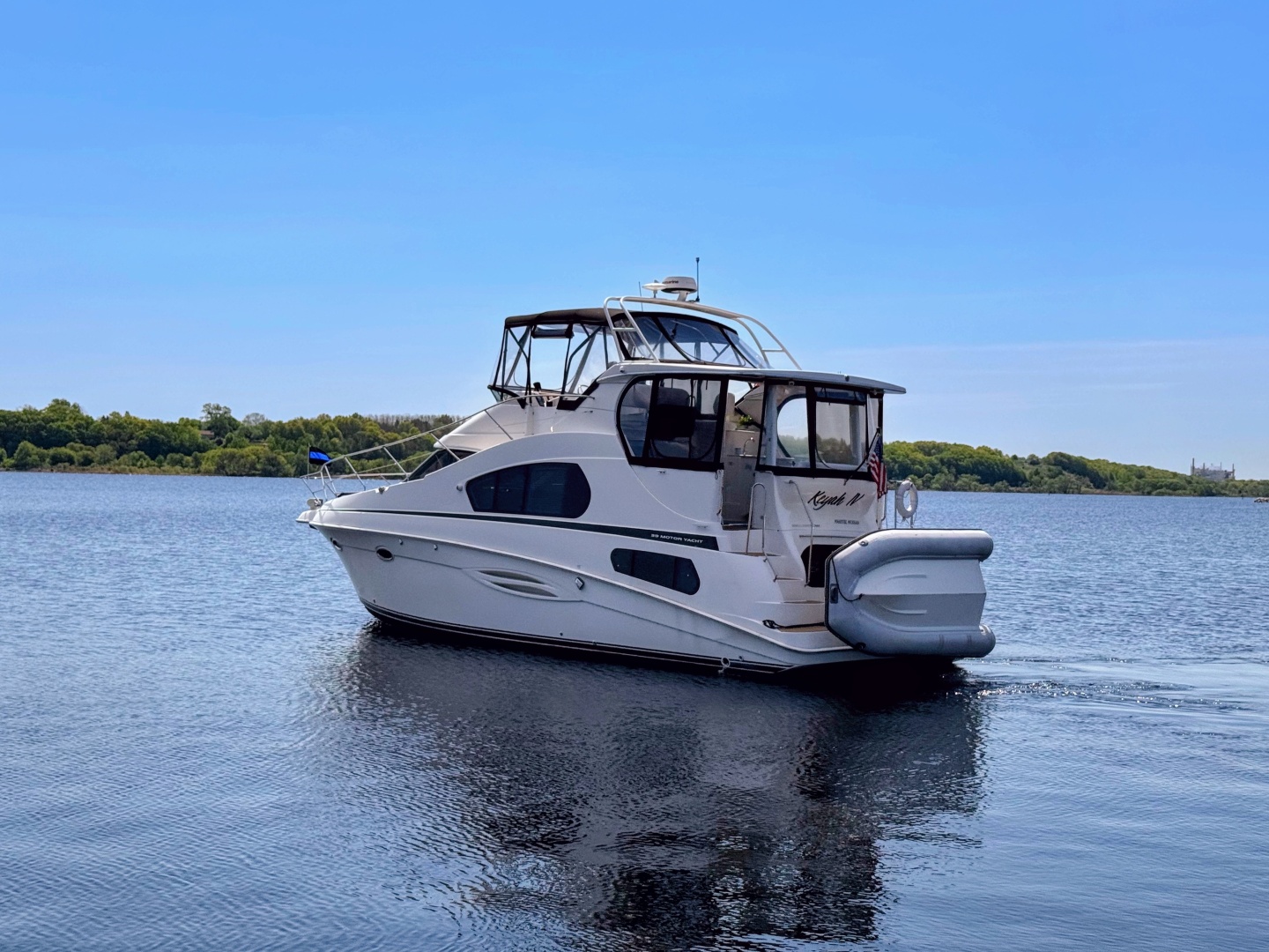 2002 Silverton 39 Motor Yacht