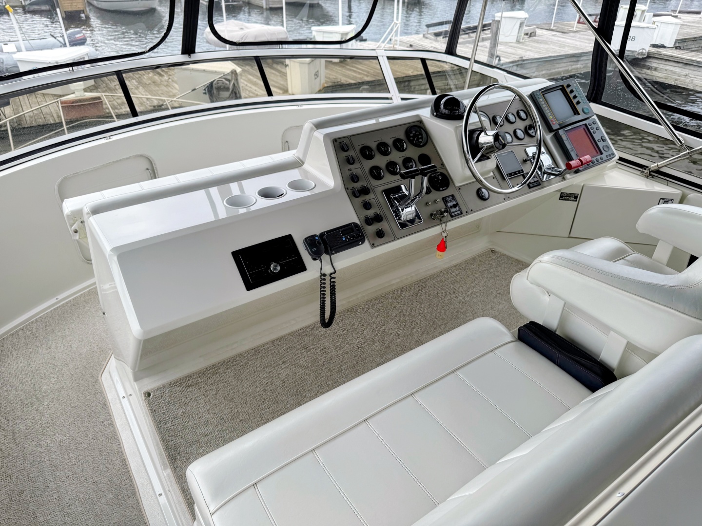 THE YOOPER 40ft Carver Yacht For Sale THE YOOPER 40ft Carver Yacht For Sale