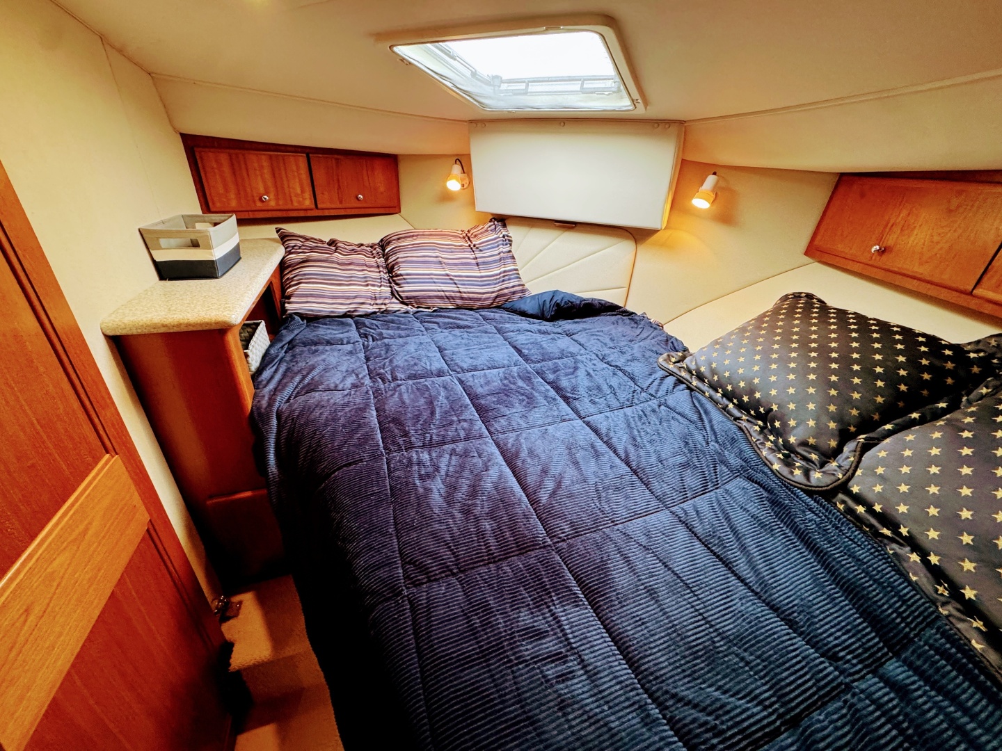 THE YOOPER 40ft Carver Yacht For Sale THE YOOPER 40ft Carver Yacht For Sale
