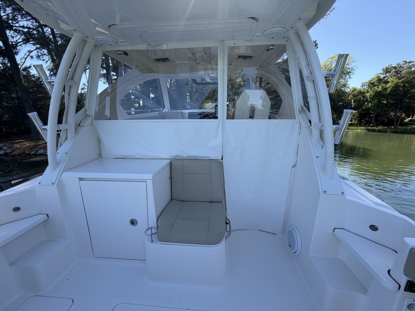 Retriever 34ft Pursuit Yacht For Sale