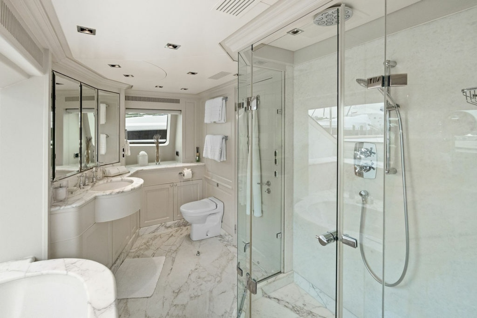 2008 Benetti 121 Classic