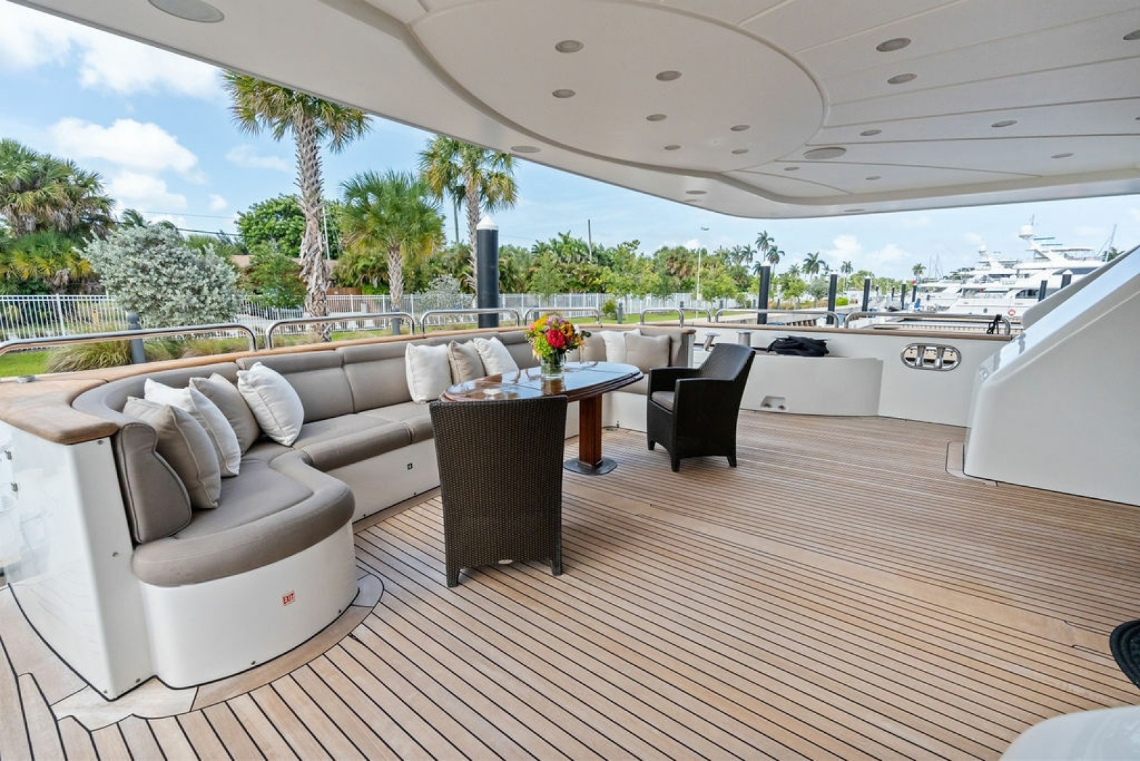 Benetti 121 Classic — ARTHUR’S WAY - Photo 9