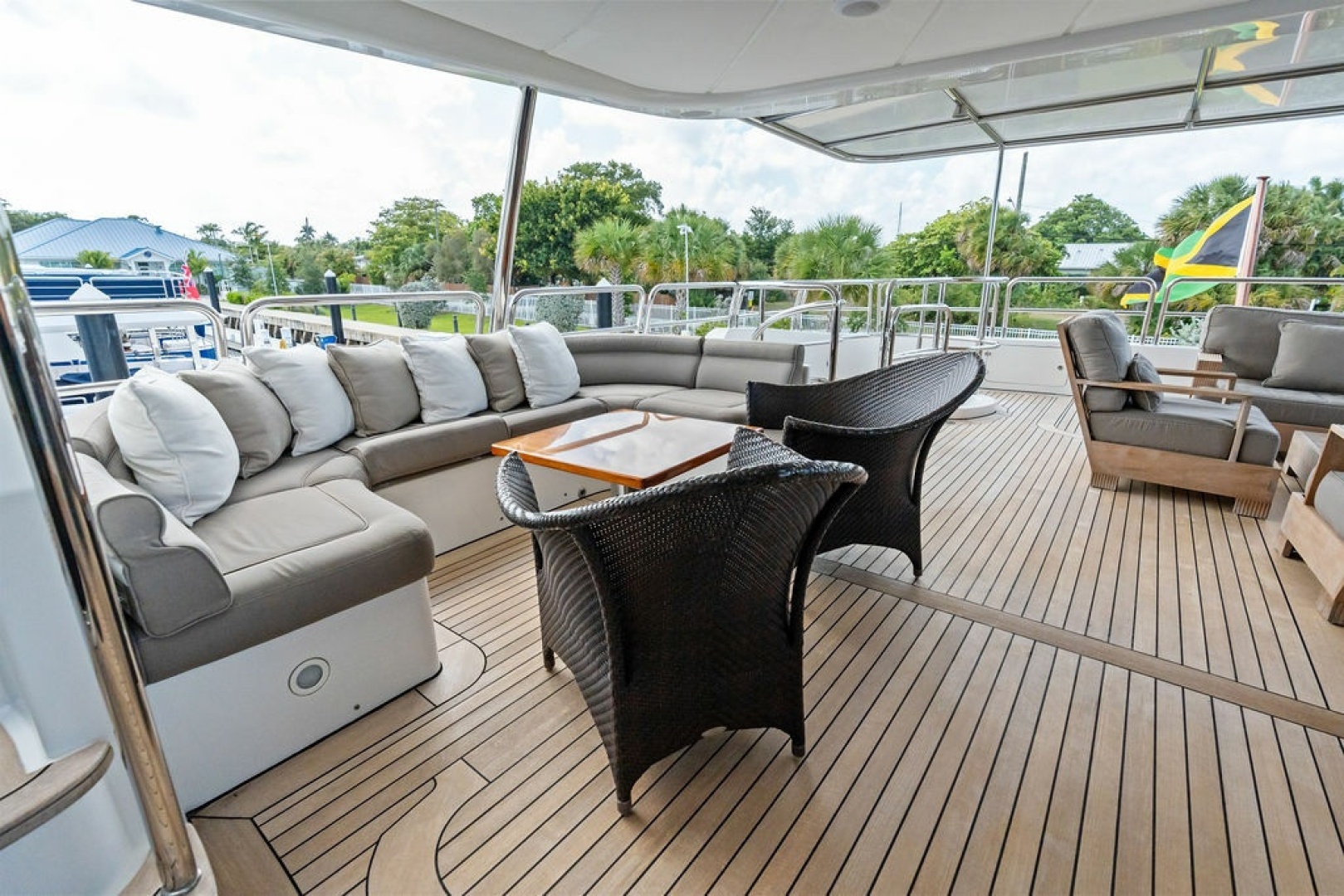 Benetti 121 Classic — ARTHUR’S WAY - Photo 15