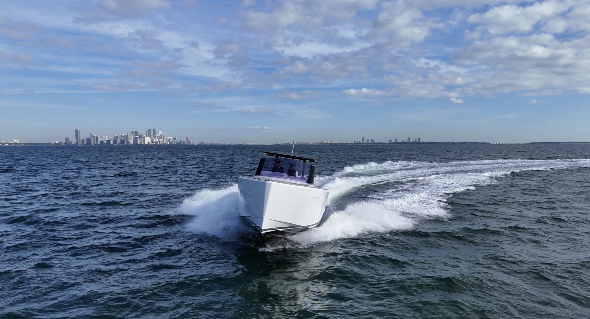 2019 Fjord 40 Open