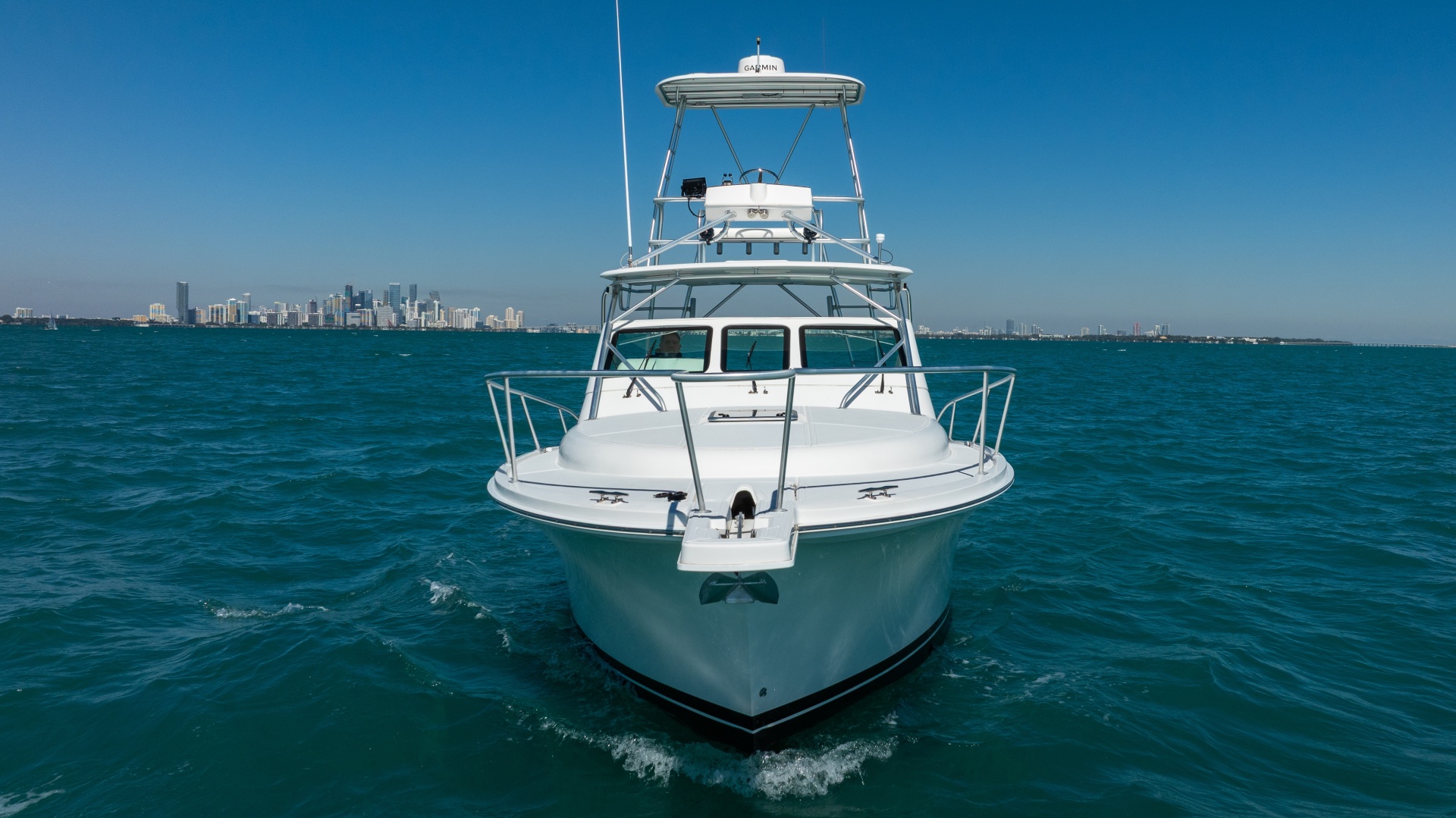 2004 Luhrs 320 Open