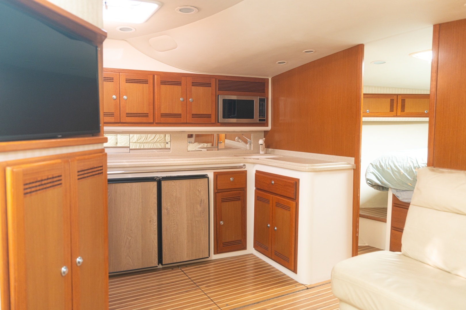 Jurate 40ft Cabo Yacht For Sale