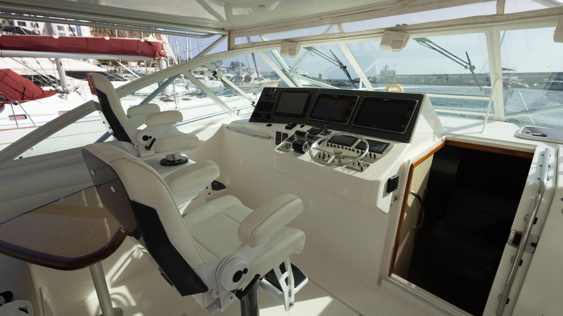 2005 Cabo 40 Hardtop Express