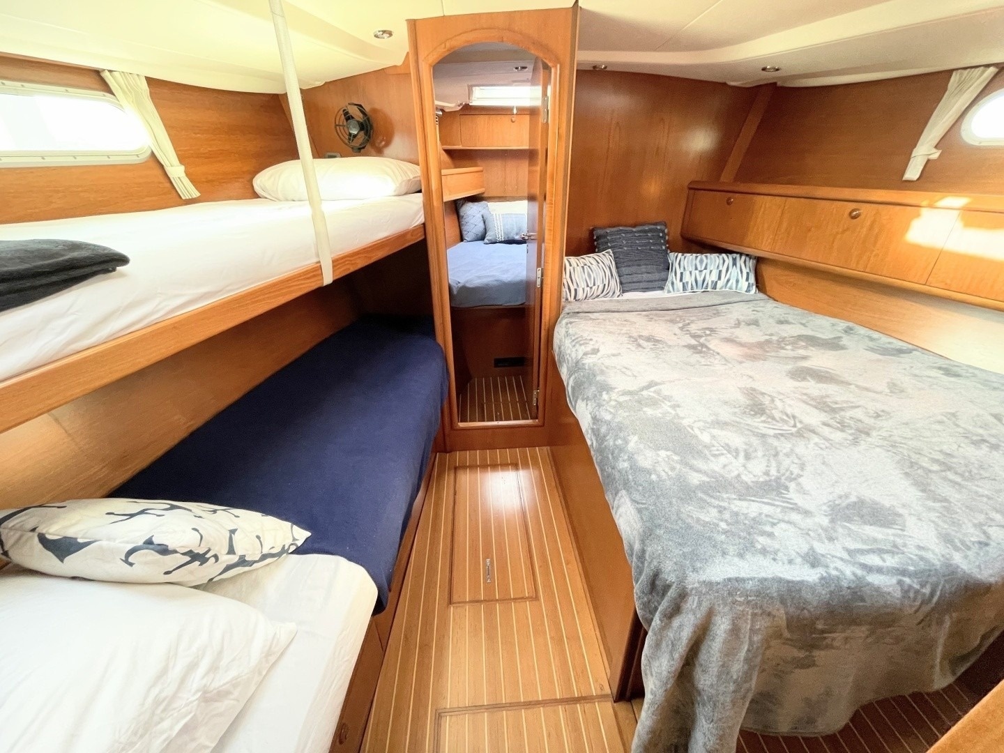 Liberte 54ft Jeanneau Yacht For Sale