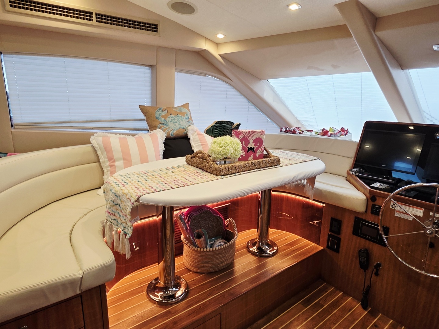 Hatteras  Yacht For Sale