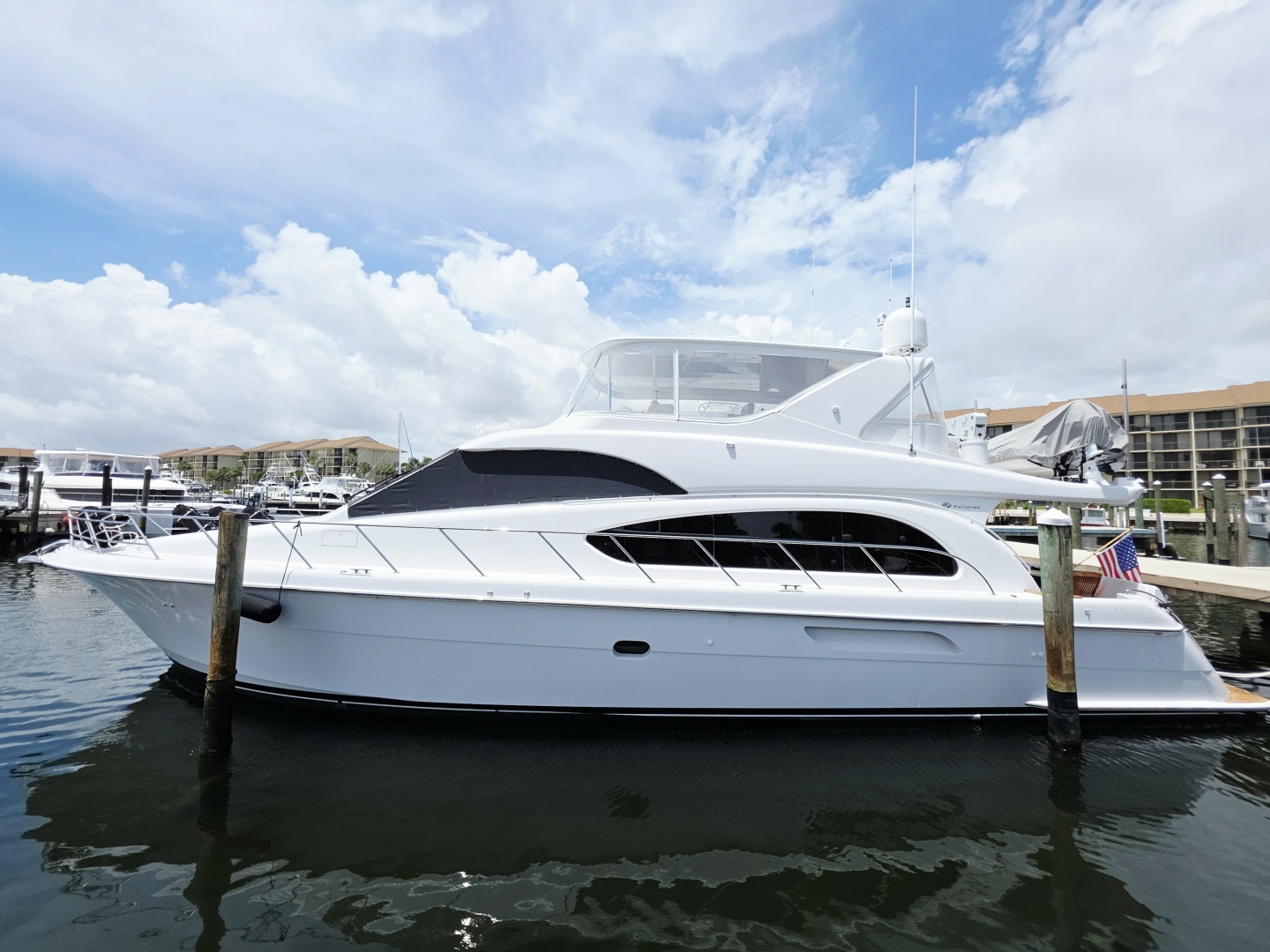2008 Hatteras 