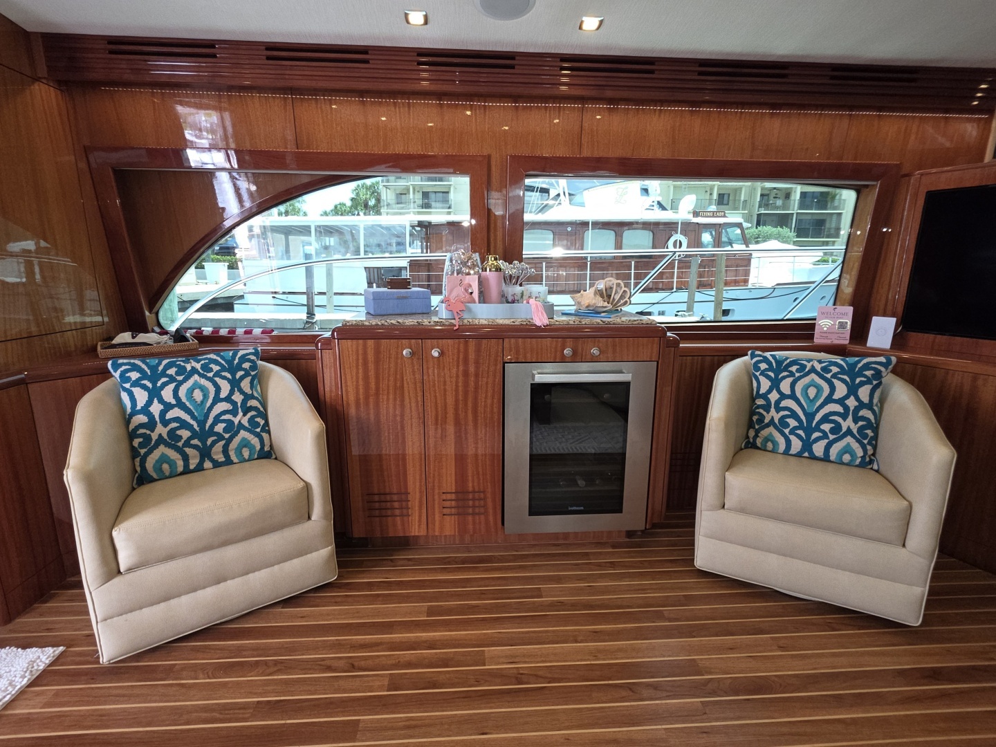 Hatteras  Yacht For Sale