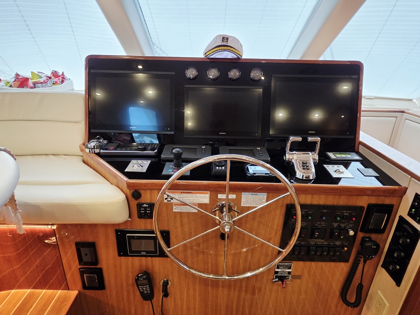 Hatteras  Yacht For Sale