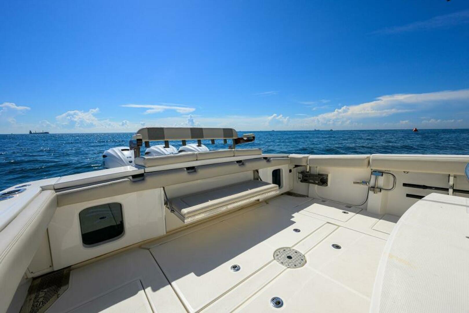 2021 Solace Center Console