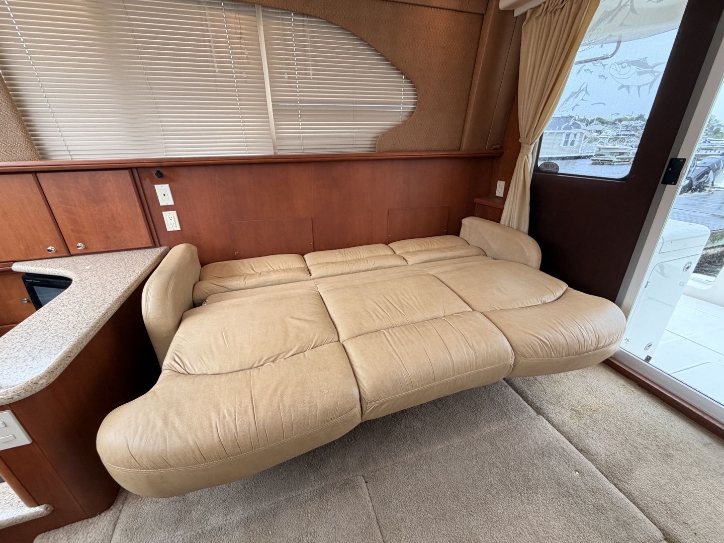 Sunny Days 38ft Silverton Yacht For Sale
