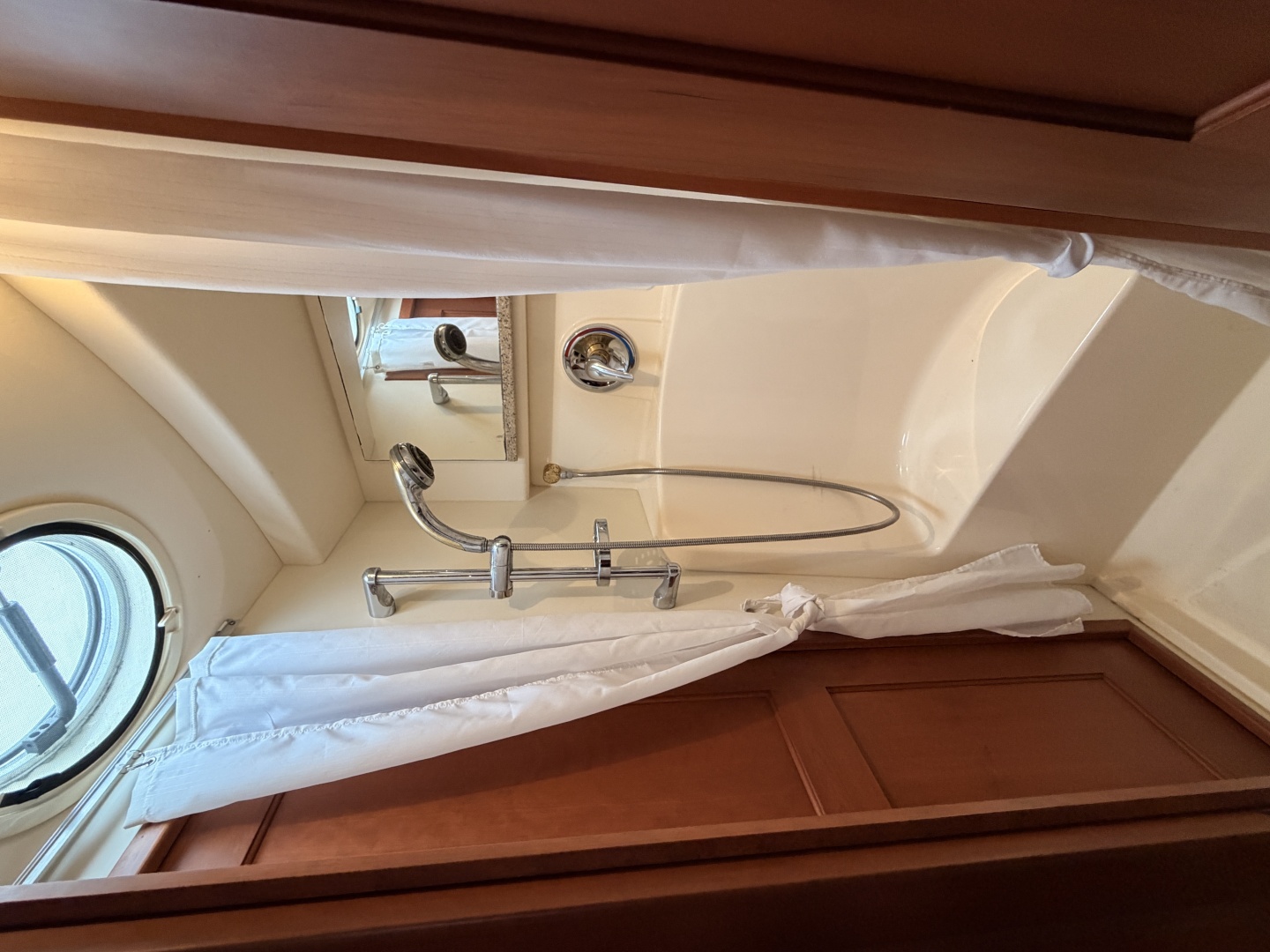 2006 Silverton 38 Convertible