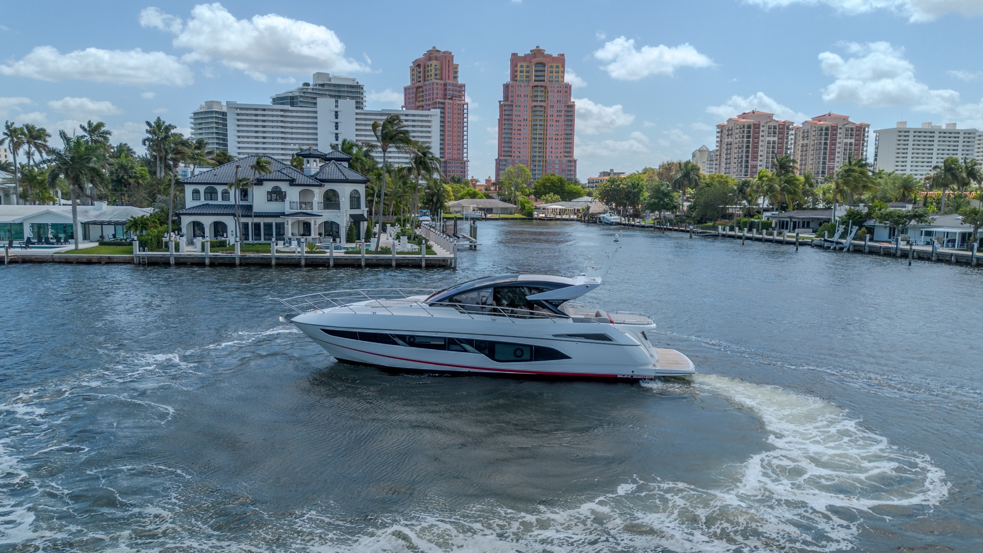 The Edge IV 60ft Sunseeker Yacht For Sale