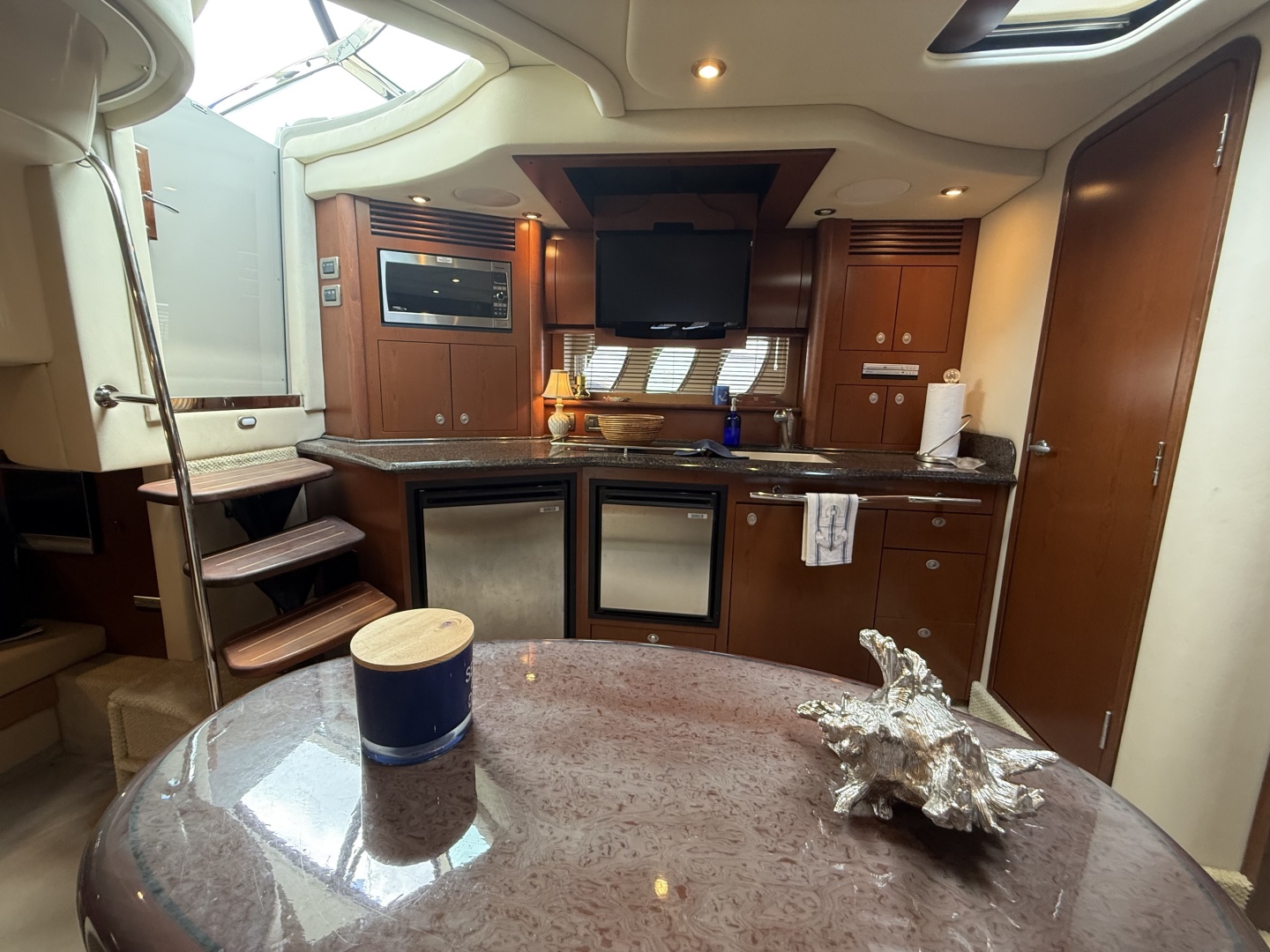 Next Dance 40ft Sea Ray Yacht For Sale Next Dance 40ft Sea Ray Yacht For Sale