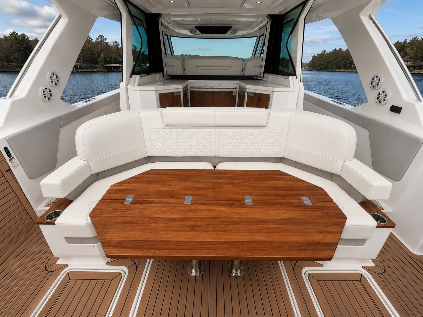 2023 Tiara Yachts 48 LS