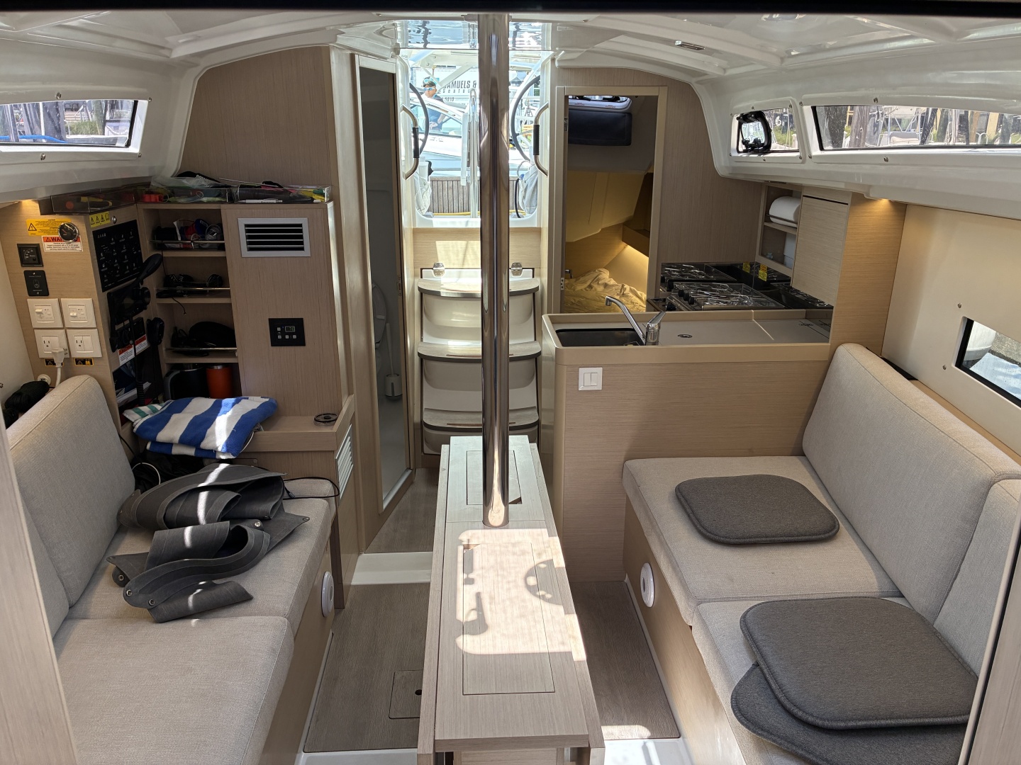 9ft Beneteau Yacht For Sale