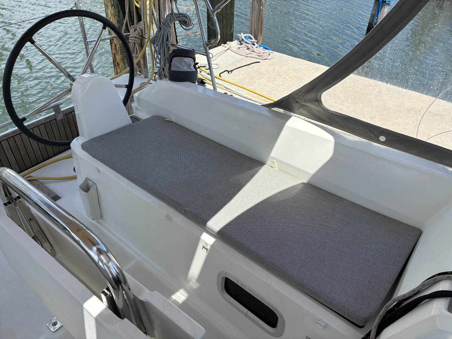9ft Beneteau Yacht For Sale