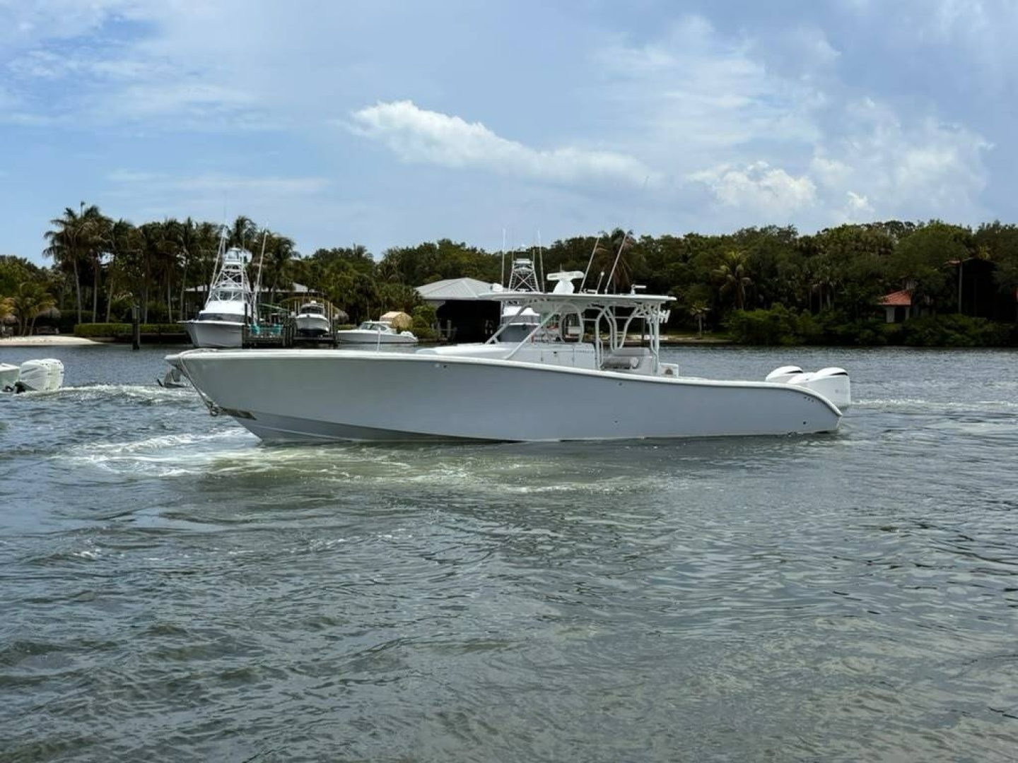 2014 Yellowfin 42 Offshore