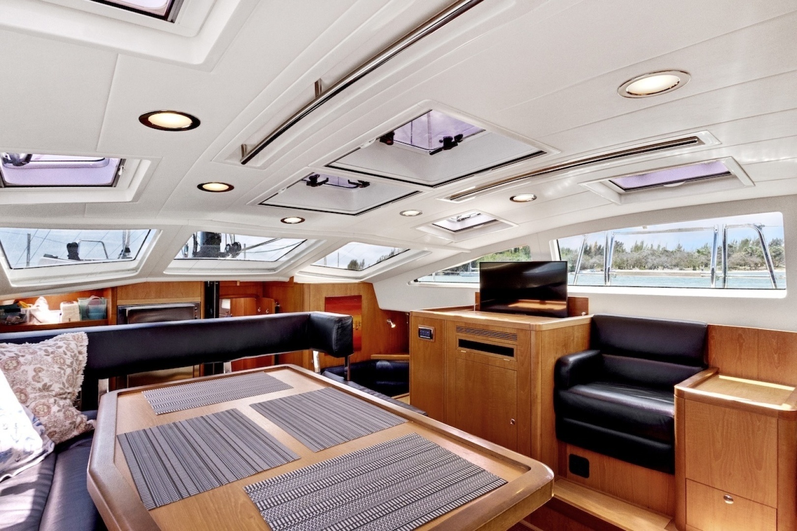 Southerly 57 RS Yacht For Sale
