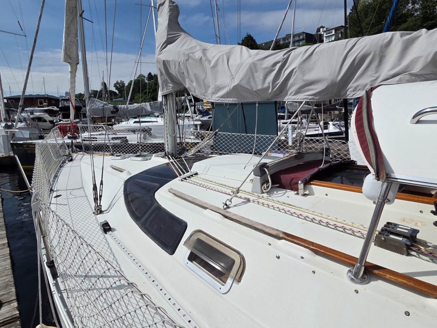 Sea Squatch 34ft Beneteau Yacht For Sale