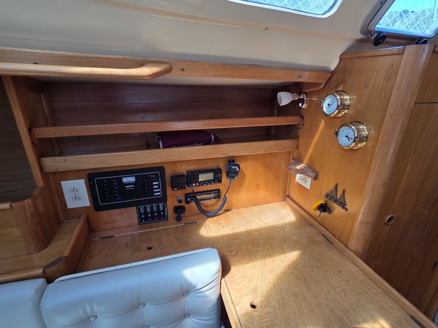 Sea Squatch 34ft Beneteau Yacht For Sale