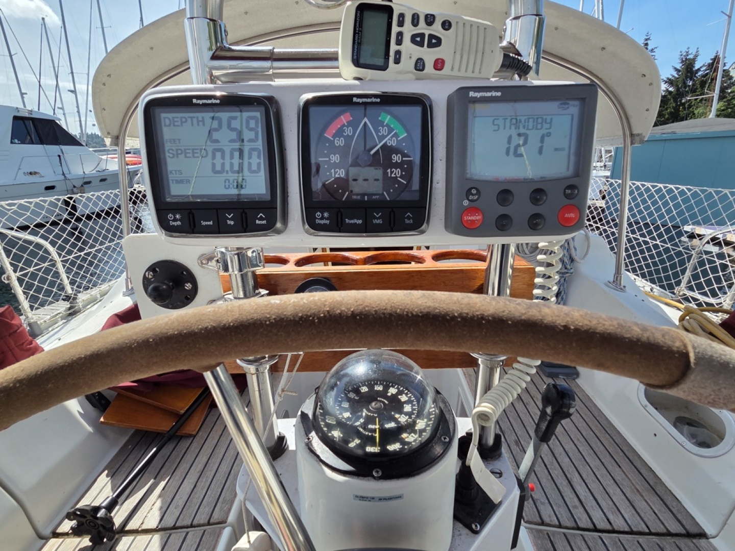 Sea Squatch 34ft Beneteau Yacht For Sale