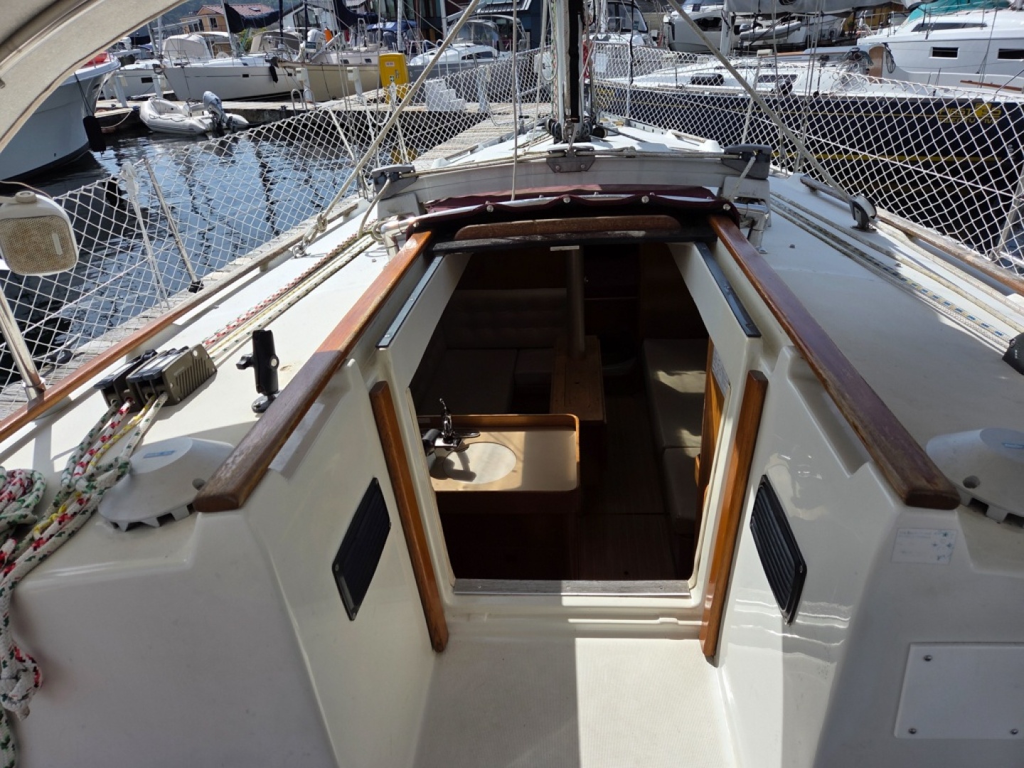 Sea Squatch 34ft Beneteau Yacht For Sale