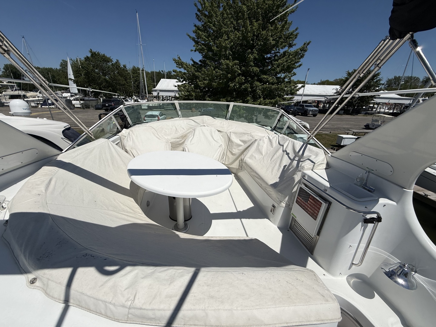 Regina Rae 46ft Carver Yacht For Sale