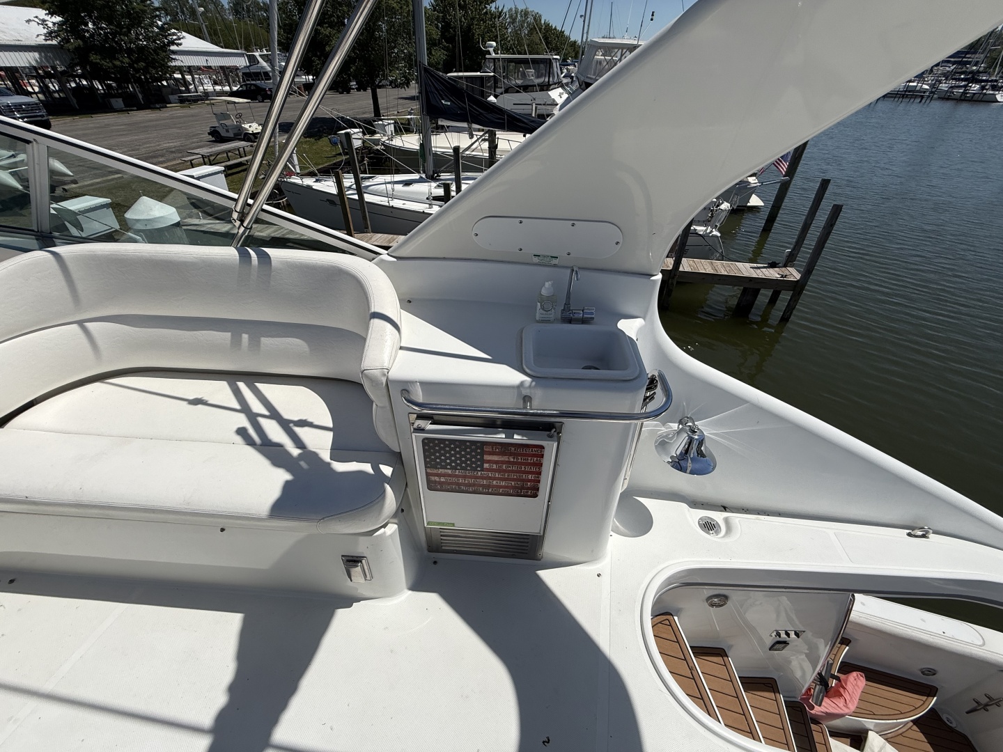 Regina Rae 46ft Carver Yacht For Sale