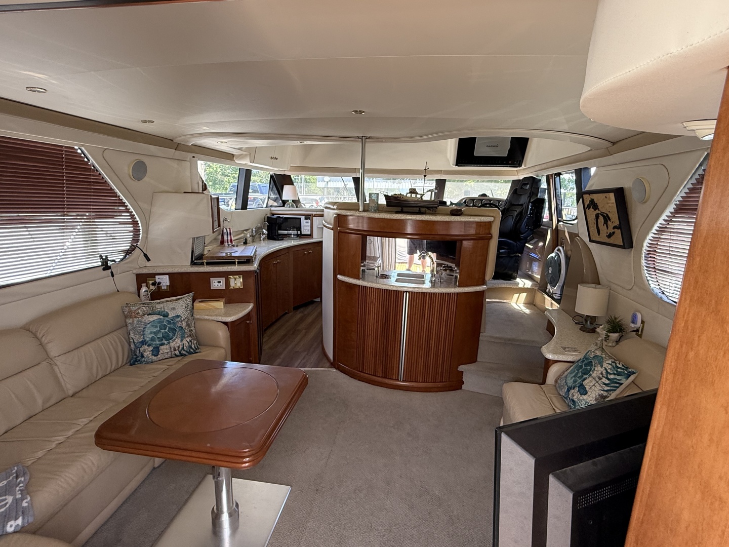 1999 Carver 450 Voyager