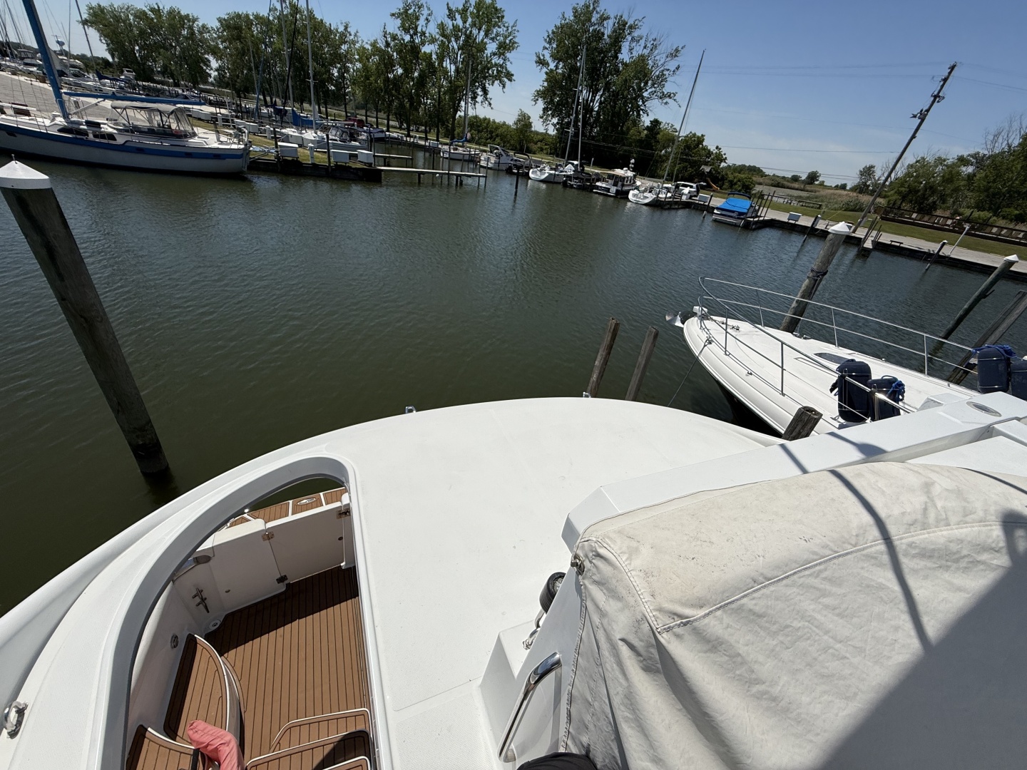 Regina Rae 46ft Carver Yacht For Sale