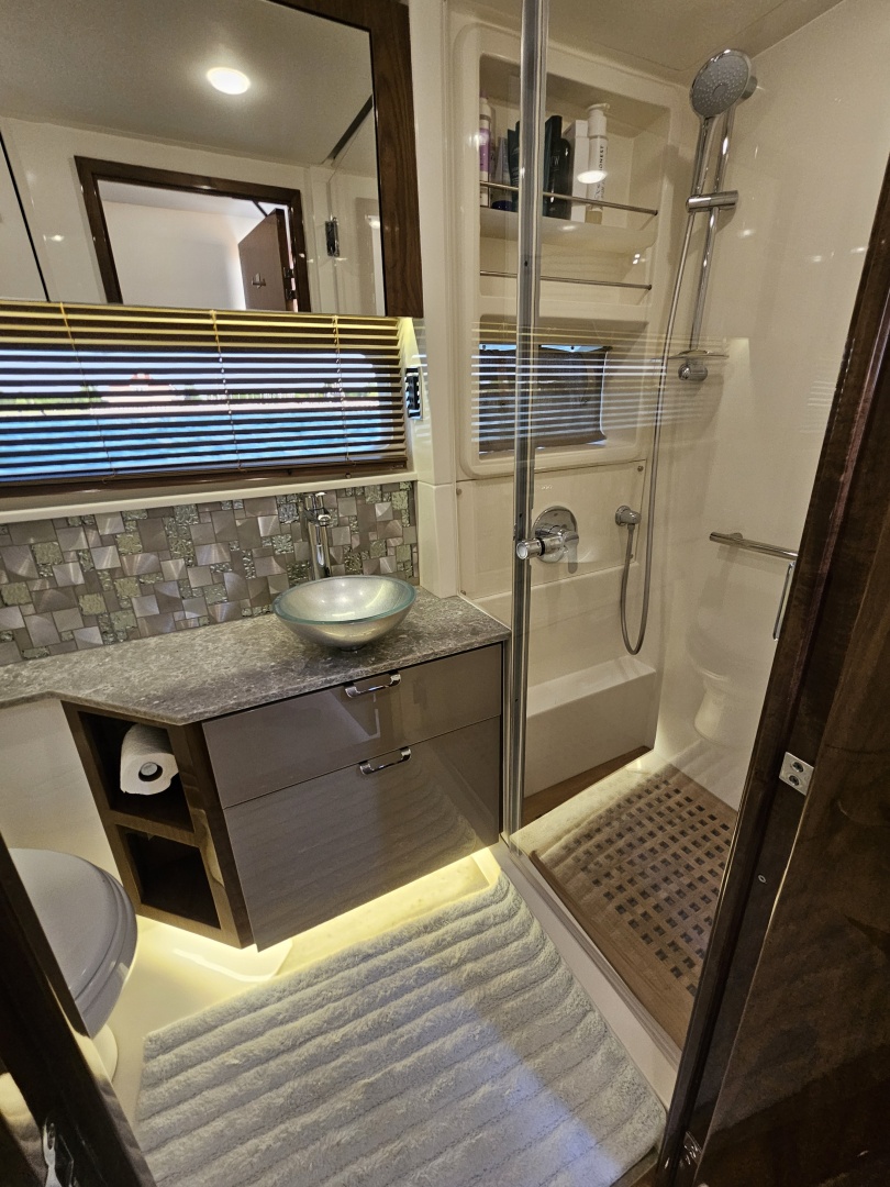 REFLECTION 52ft Sea Ray Yacht For Sale