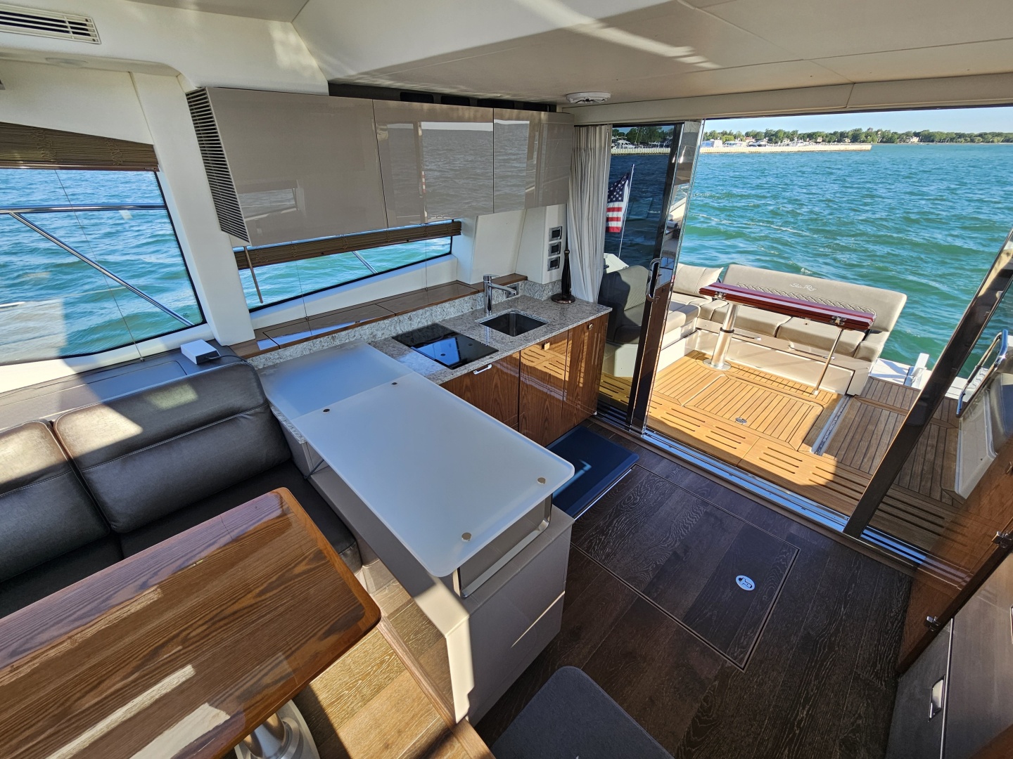 REFLECTION 52ft Sea Ray Yacht For Sale
