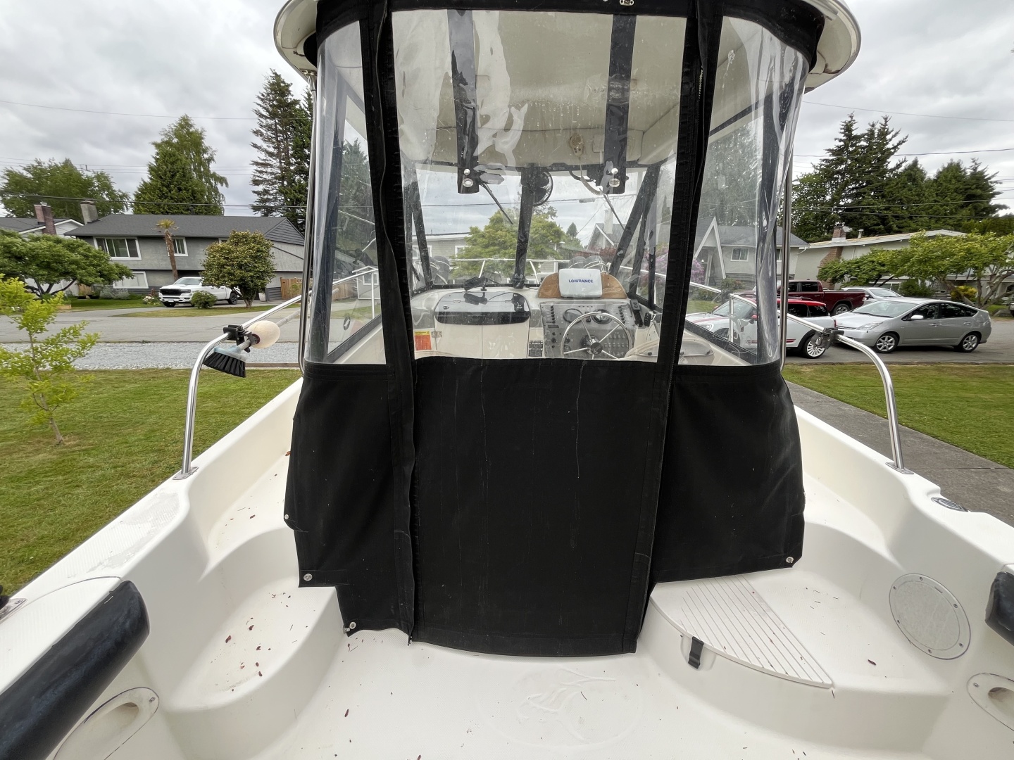 2005 Bayliner Trophy 2052 Walkaround