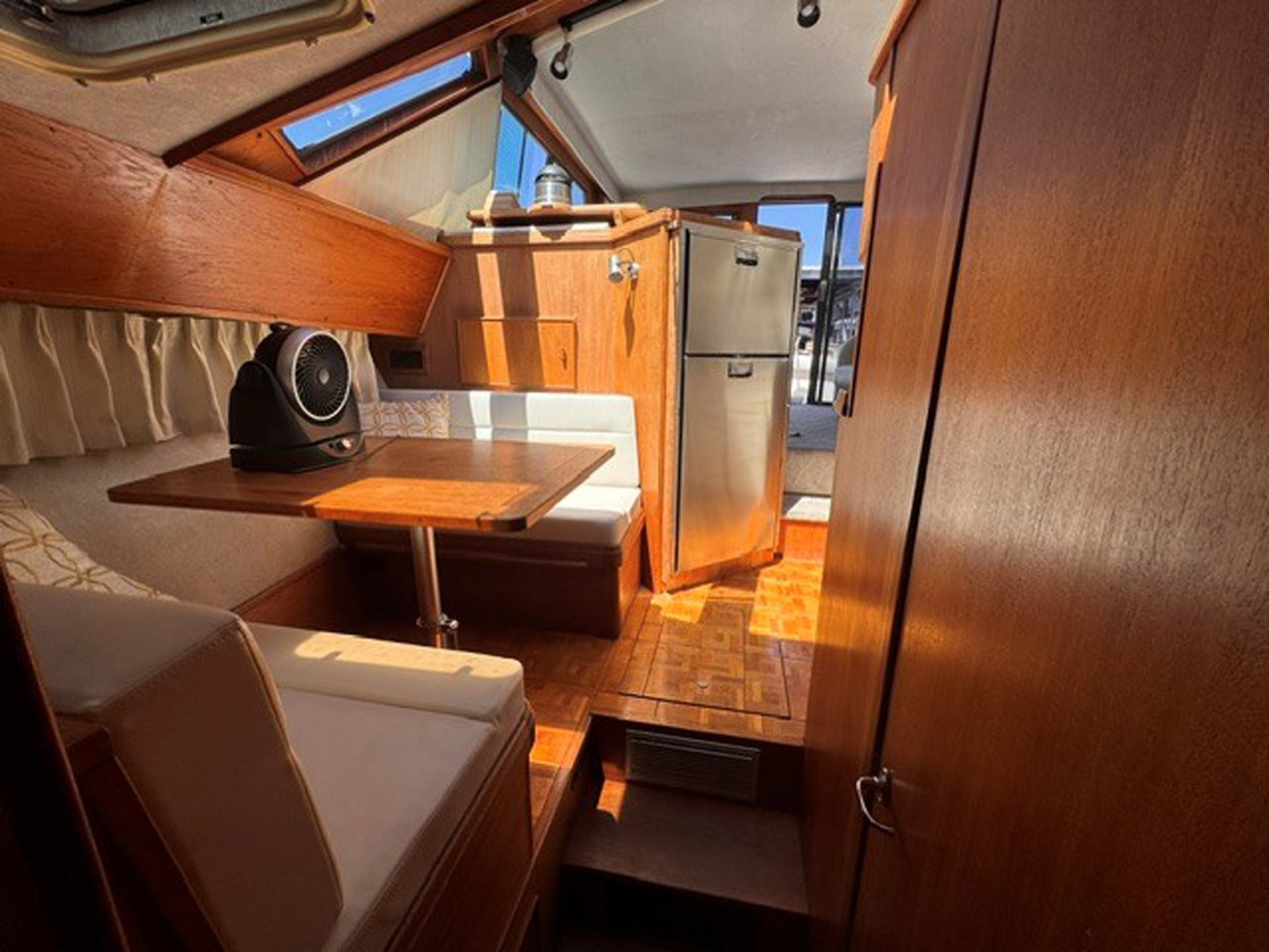 1988 Tiara Sport 3600 Convertible