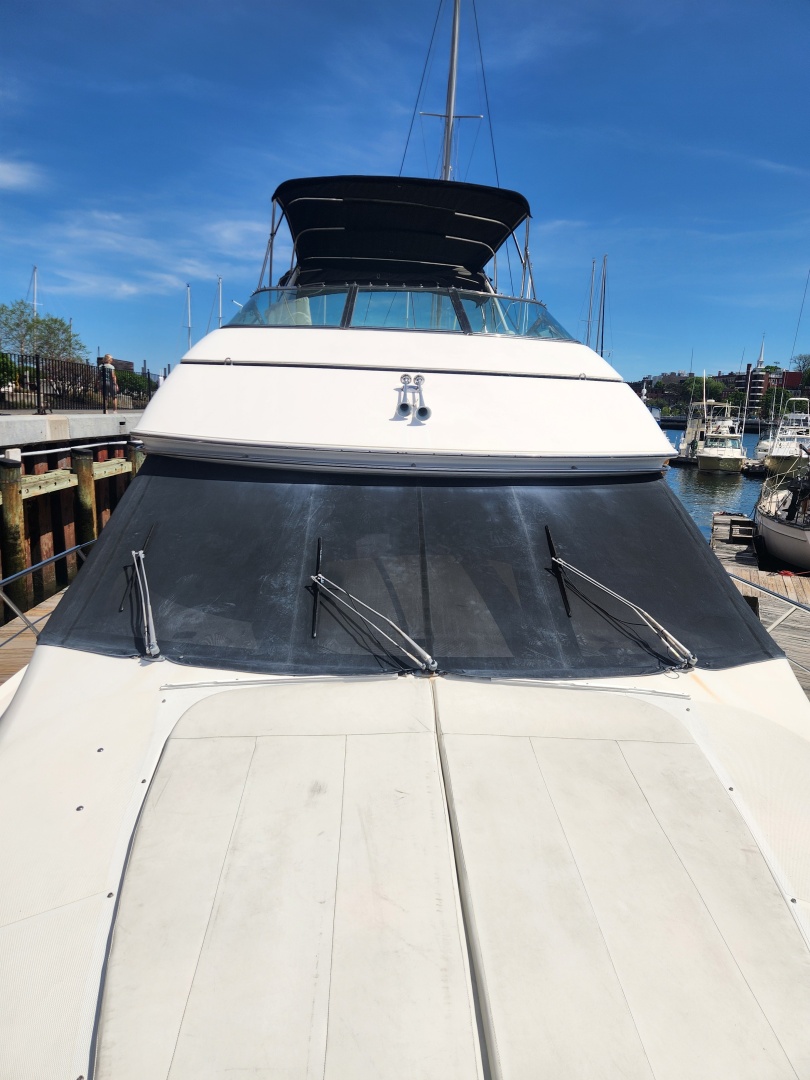 1998 Carver Voyager Pilothouse