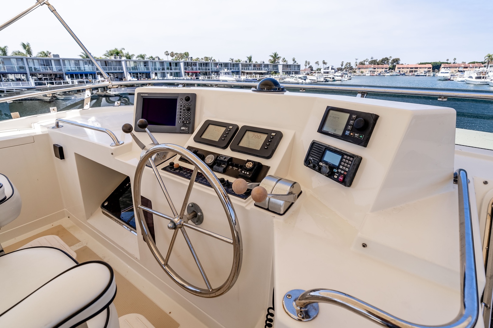 2005 Offshore Yachts Pilothouse
