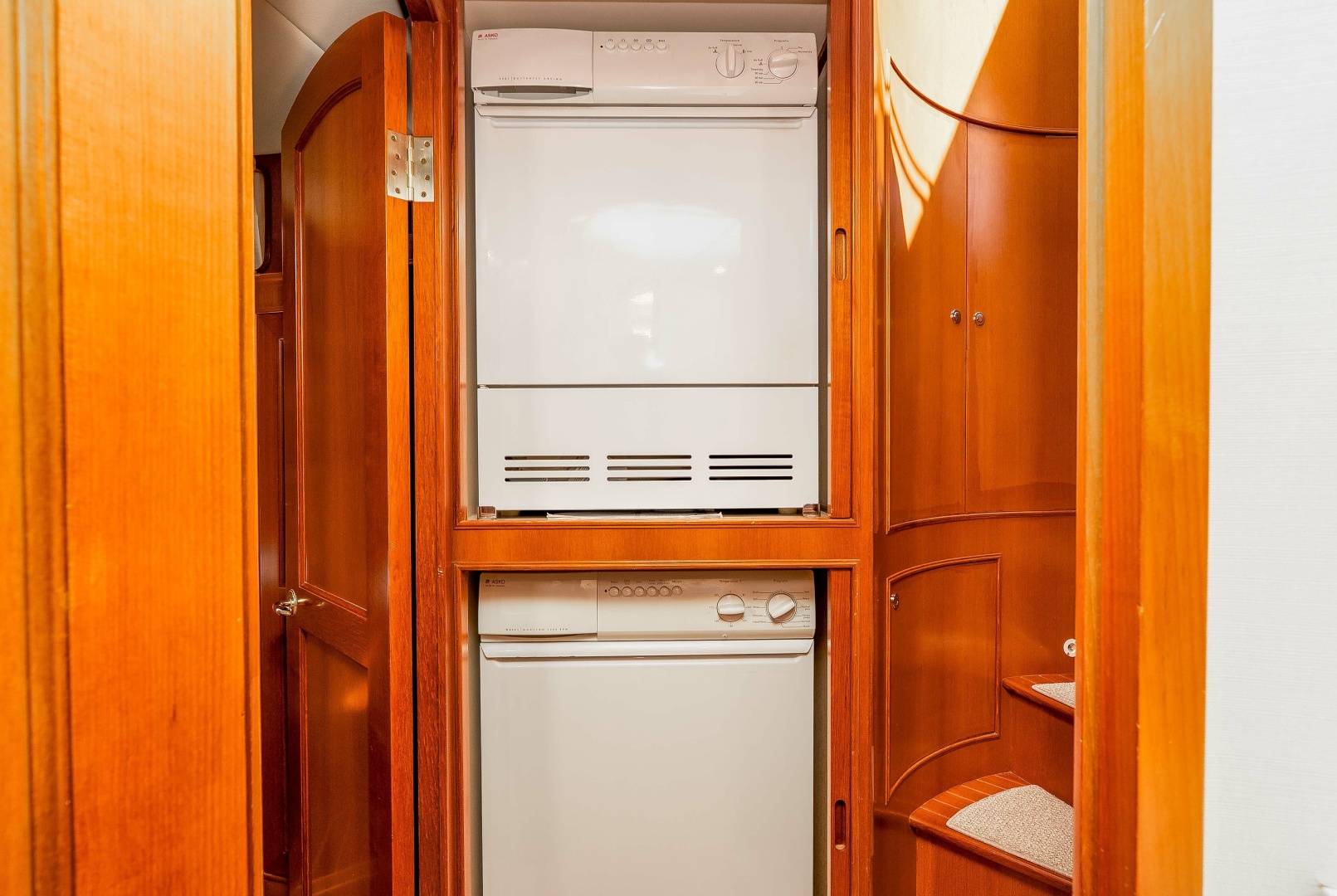 Blue Tango 54ft Offshore Yachts Yacht For Sale blue tango 54ft offshore yachts yacht for sale