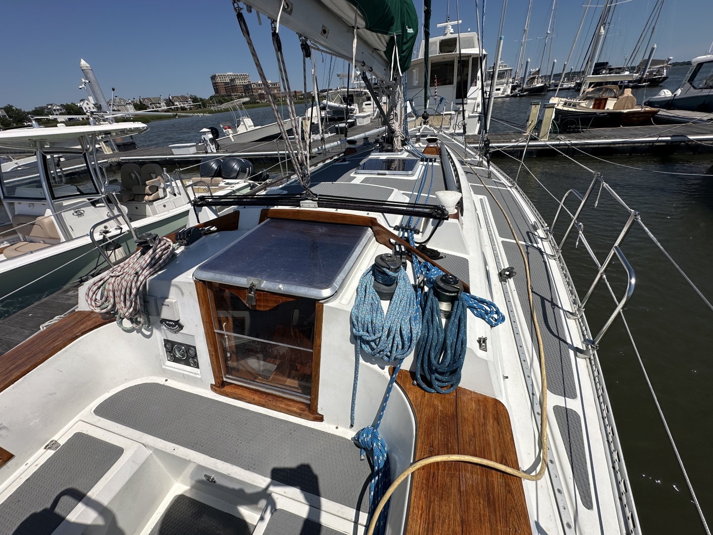 1983 Nordic 44