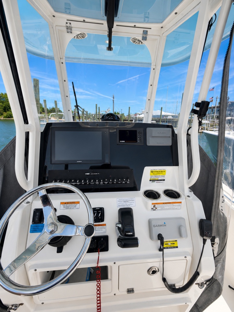 24ft Cobia Yacht For Sale