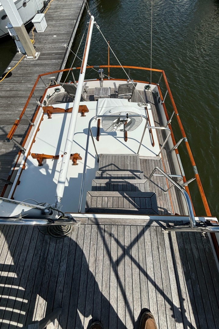 1978 Grand Banks 42 Classic