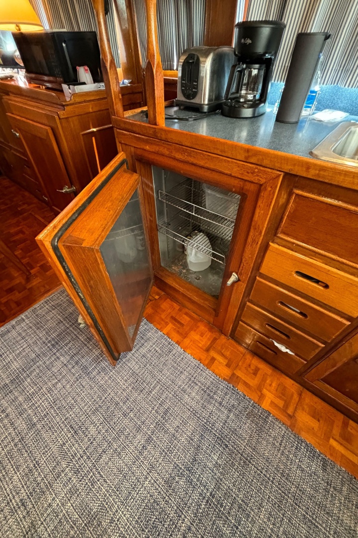 1978 Grand Banks 42 Classic