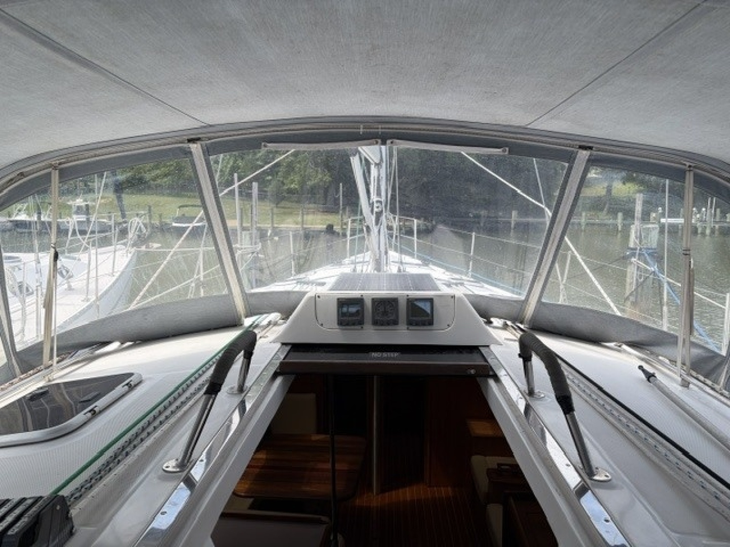 2002 Hunter 466