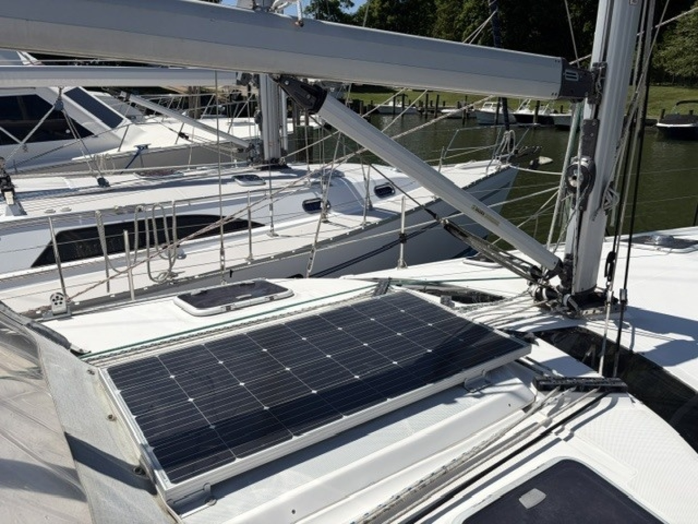 INNISFREE 46ft Hunter Yacht For Sale