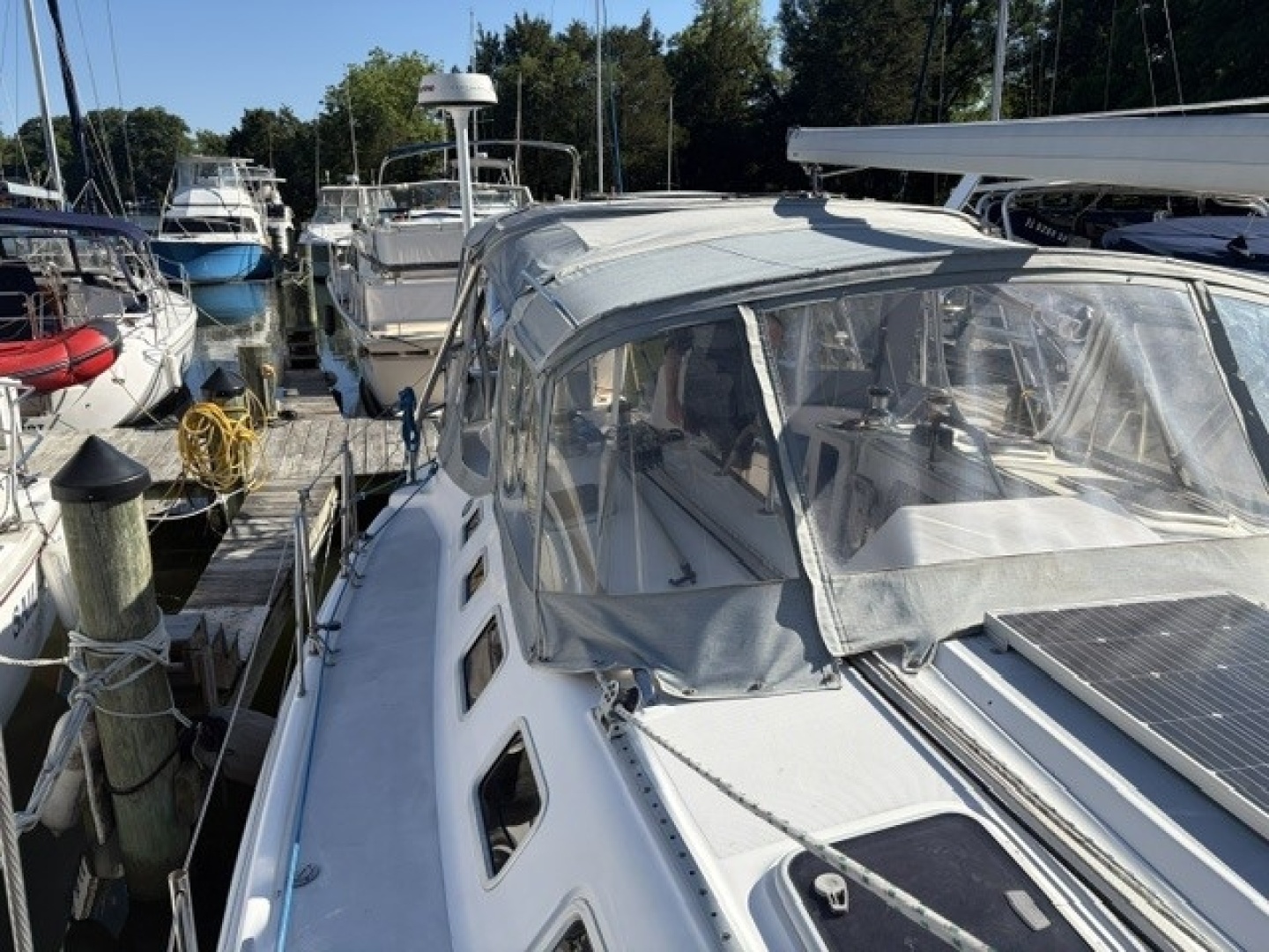INNISFREE 46ft Hunter Yacht For Sale