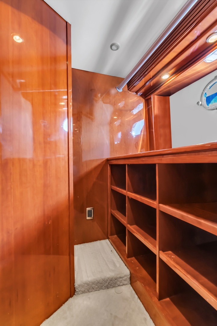 IMPRESA 65ft Marquis Yacht For Sale