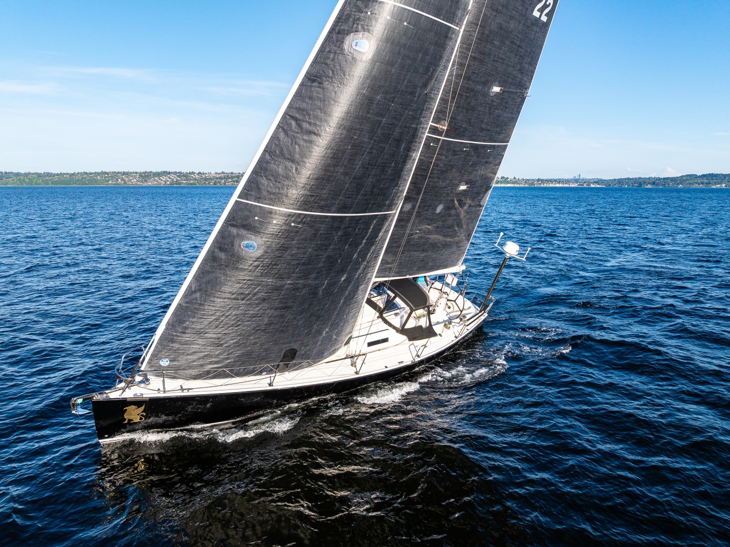 2007 J Boats 124